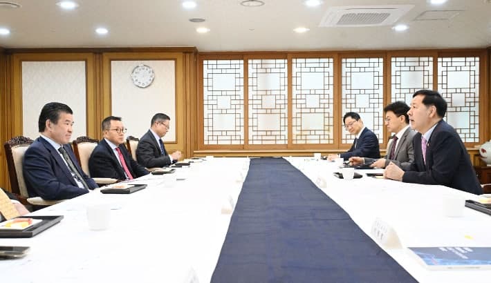 구윤철 부총리, 암참과 금융허브 도약 논의 "글로벌 투자환경 개선 협력"