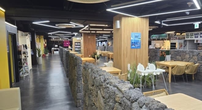 제주 동문시장 청년몰, 신규 점포 7곳 동시 개장…감귤 디저트부터 공방까지