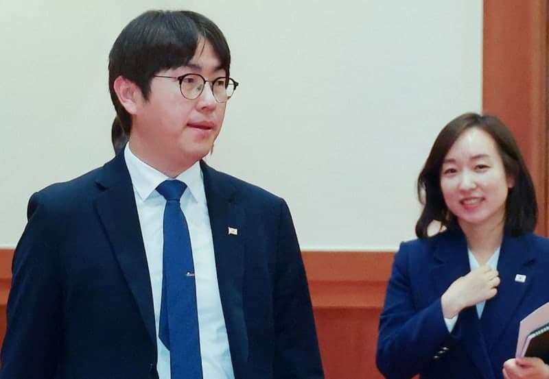 이재명 대통령, '보궐선거 출마' 하정우·전은수 사표 수리 "큰 결단했다"