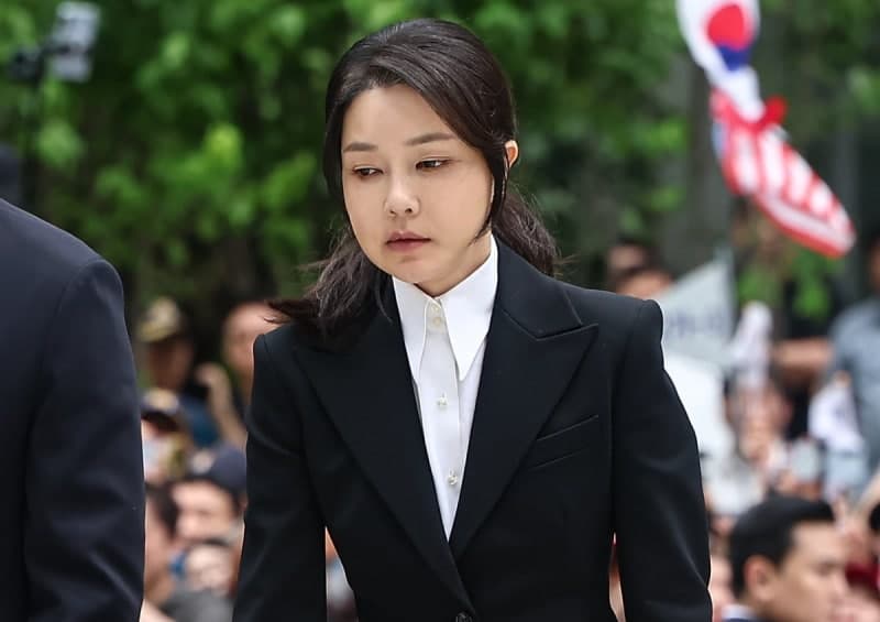 "통정매매 적극 가담…김건희는 주가조작 공범" 15년 만에 단죄