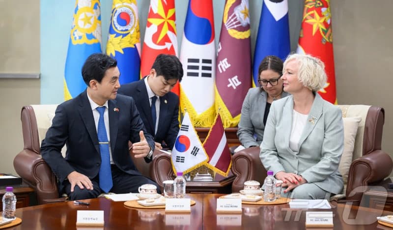 안규백, 라트비아 국회의장에 "한국 방산 기술력 우수" 강조하며 국방·방산 협력 논의