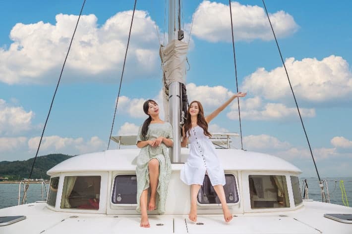 울진군, 5월 가정의 달 맞아 "울진서 가족여행 즐기세요"…요트체험·효도여행 이벤트 운영