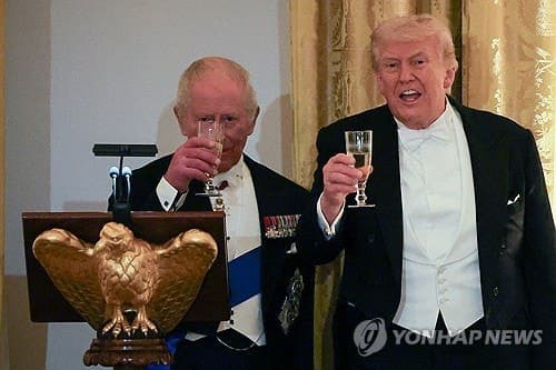 트럼프 "민주당도 기립한 환상적 연설"…찰스 국왕 '트럼프호' 종 선물