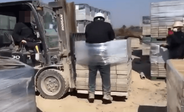 이주노동자 지게차에 묶어 괴롭힌 50대, "우발적 사고" 선처 호소하며 징역 1년 구형