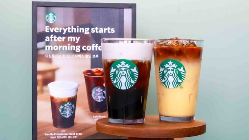 스타벅스, 콜드 브루 10주년 맞아 신규 음료 2종 출시 "무더위 날리는 깊은 맛"
