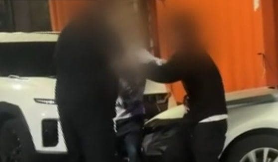 유명 연예인 태웠던 '이색 택시' 기사, 동료 찔러 살인미수…여중생 성추행 의혹까지