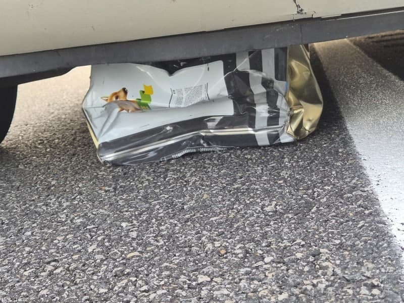 "고속도로 낙하물 사고, 가해 차량 못 찾으면 자차 처리뿐"...피해자 '답답'