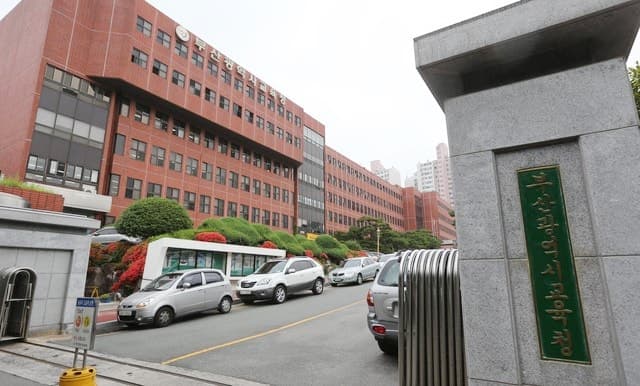 부산교육감 보수 후보 단일화 난항…정승윤·최윤홍 기싸움
