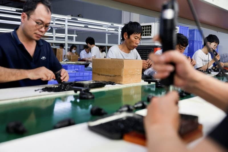 중국 4월 제조업 PMI 50.3 '호조'…비제조업은 '경기축소' 전환