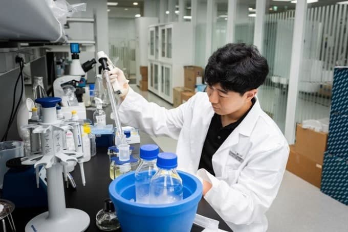 식약처, 큐로셀 '림카토주' 허가…국산 1호 CAR-T 치료제 탄생