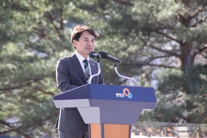 김진태 측, 우상호에 '설악산 오색케이블카 재검토' 발언 비판하며 찬반 입장 요구