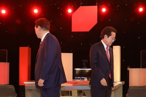 홍준표 "尹 부부, 날 안 돕고 상왕 노릇하더니…본인은 7년·부인은 4년, 참 딱하다"