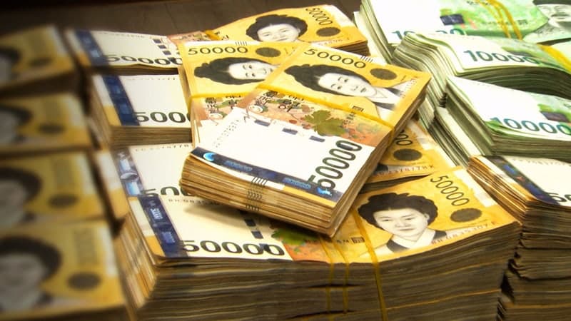 “정말 아름다운 환경미화원”…청소 중 현금 170만원 찾아 주인에게 돌려준 엄도연씨