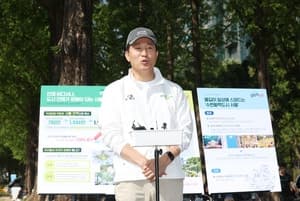 오세훈, '집 앞 5분 정원시대' 공약 발표…노동절 맞아 배달라이더 챙기며 "성과급 6억 요구, 공감대 벗어나"
