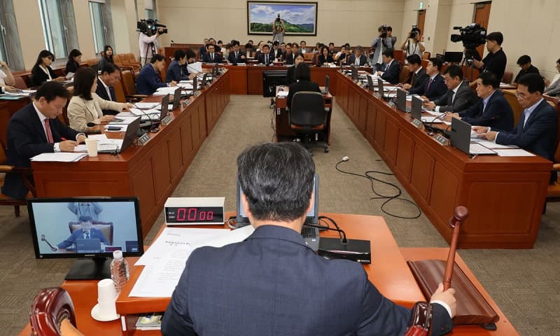 “‘근로’는 수동적?”… 63년 만의 ‘노동절’ 명칭 변경 배경은