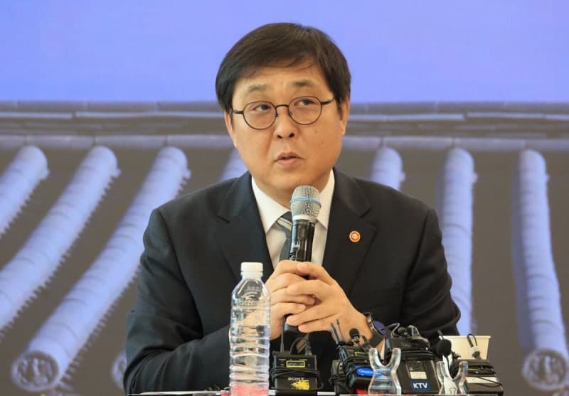 최휘영 문체부 장관 "한예종 캠퍼스 이전, 검토한 바 없어"