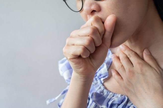 "감기 바이러스가 유방암 폐 전이 막는다?"…英 연구진 깜짝 연구 결과