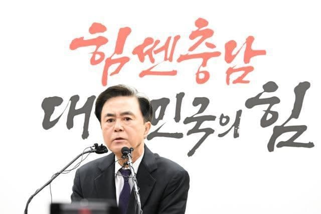 박덕흠 "국민 역행 행위, 지도부가 생각조차 않을 것" 정진석 공천 배제 시사