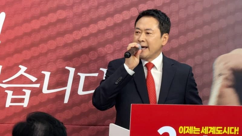 장동혁·송언석 국힘 투톱, 대구 추경호 개소식 참석…MB 영상 축사