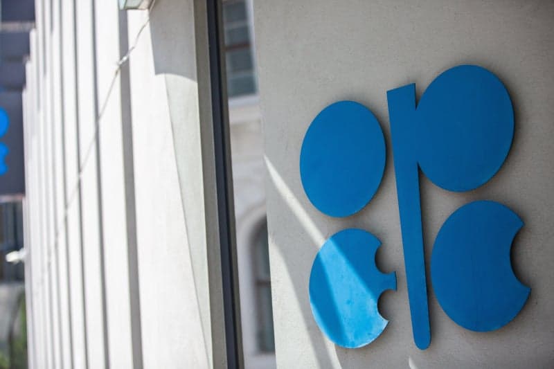 OPEC+ 7개국, UAE 탈퇴 쇼크에 6월부터 원유 증산 결정