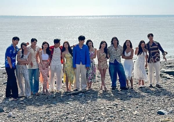 “피해자만 평생 피눈물”…'솔로지옥4' 출연자, 학폭 의혹 폭로 "의자에 압정깔고 사물함에 강력본드"