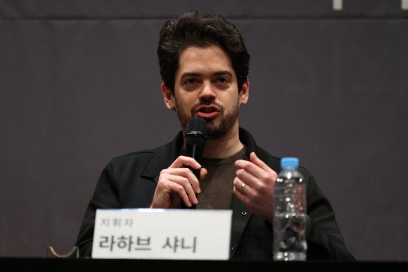 라하브 샤니 "조성진, 자신의 목소리 지닌 훌륭한 연주자" "예술가에 정치적 입장 강요는 또 다른 폭력"