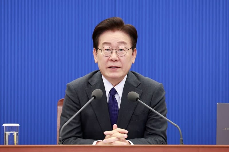 “조작기소 특검, 숙의를” 이재명 대통령 주문에…여당, 선거 후 처리 미룰듯