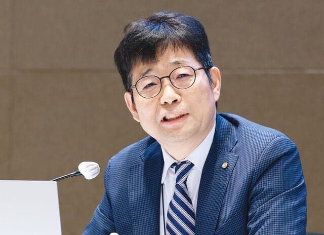 한은 유상대 부총재 "금리 인상 사이클로 넘어갈 때"...연내 금리 인상 고민
