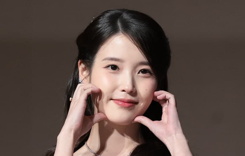 “아이들 세상이 5월 같기를”…아이유, 어린이날 맞아 1억 기부