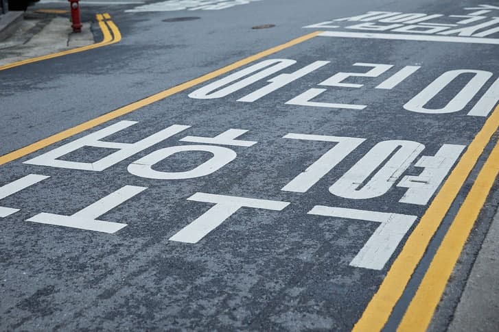 작년 스쿨존 어린이 교통사고 1.8배 급증…정부, 원인분석 착수