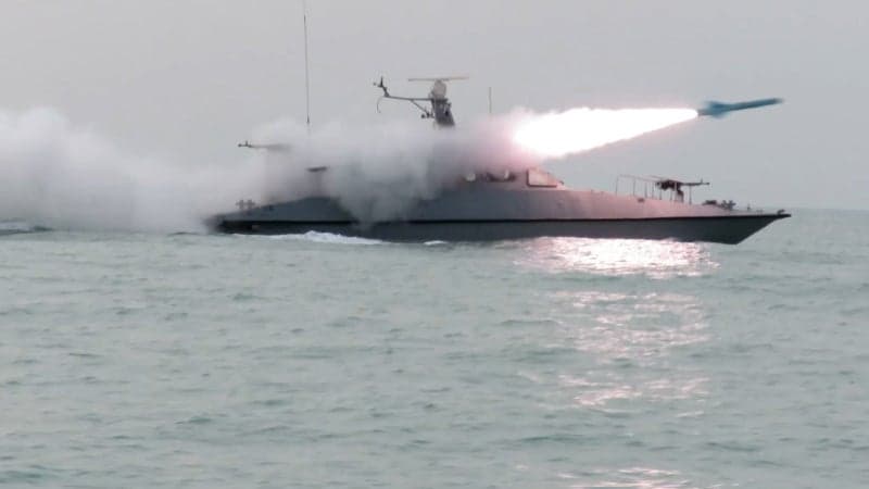 UAE, 휴전 후 이란 공격 재개…"미사일 3발 요격" 푸자이라 석유단지 화재