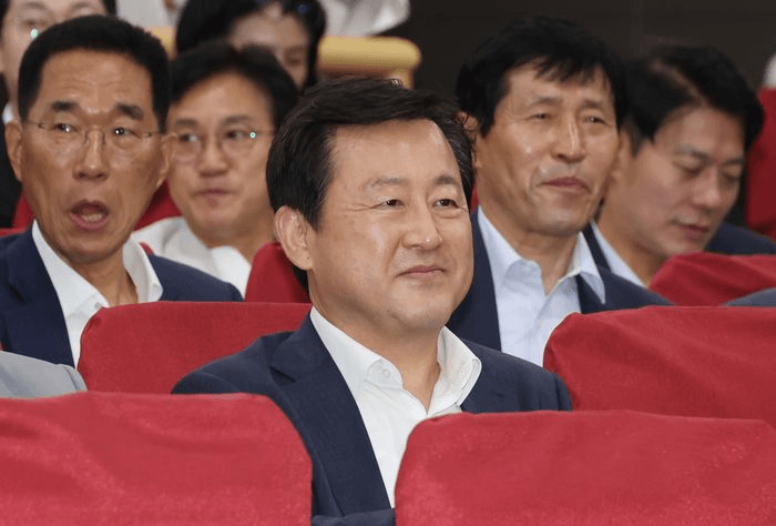 김용남 "조국과 단일화 없다" "민주당 제로 만들겠단 건가"