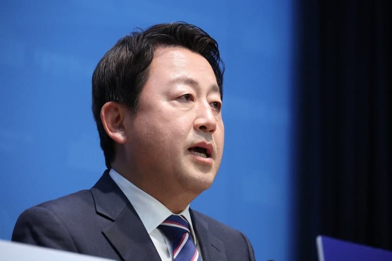 김용남, 조국에 "조로남불·무죄행세…민주당 제로 만들겠단 건가" 맹공