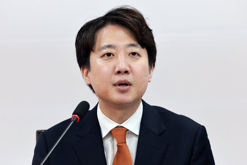 이준석 "살아있는 헌법부터 지켜라…특검법 즉각 철회해야"