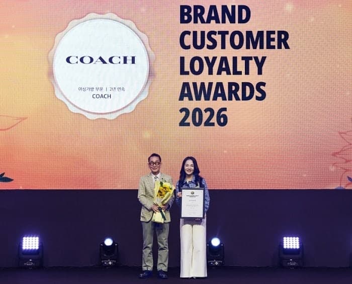 코치, 2년 연속 '2026 브랜드 고객충성도 대상' 여성 가방 부문 1위 및 노혜정 대표 2관왕