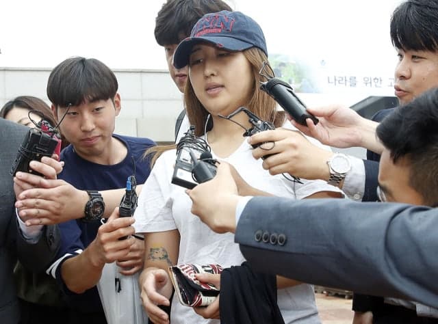 ‘사기·모욕 혐의’ 정유라, 징역 8개월 집행유예 선고로 구속서 풀려나