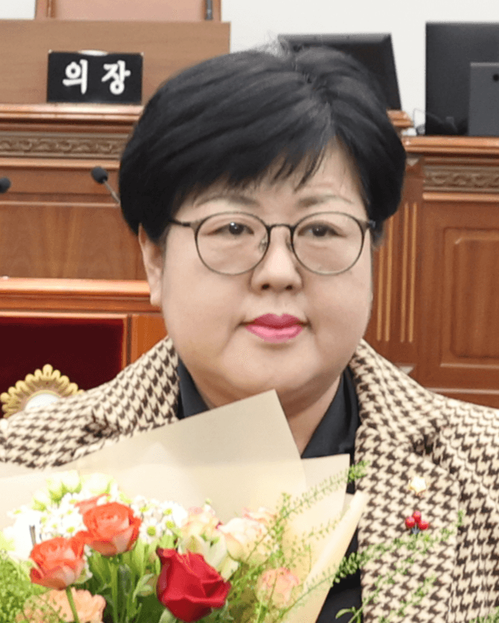 '이태원 참사 막말' 김미나 창원시의원 결국 사직 "쓰임새 끝나"