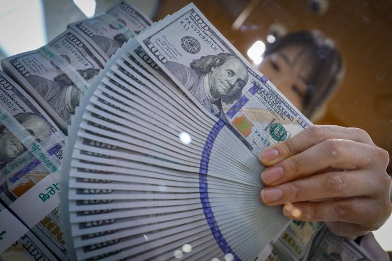 4월 외환보유액 4279억달러, 한 달 만에 42억달러 반등…"달러 가치 하락 영향"