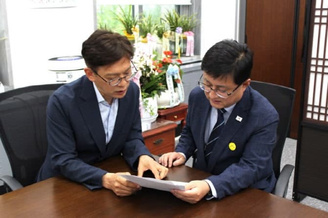 현근택 "용인 반도체 산단 전력공급 문제 가장 중요", 김성환 장관에 해결 건의