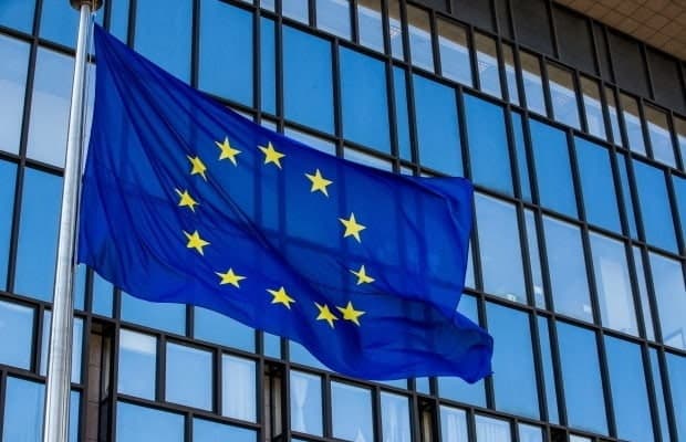 EU, "푸틴과 직접 대화 가능성" 언급하며 우크라 종전 역할 확대 모색