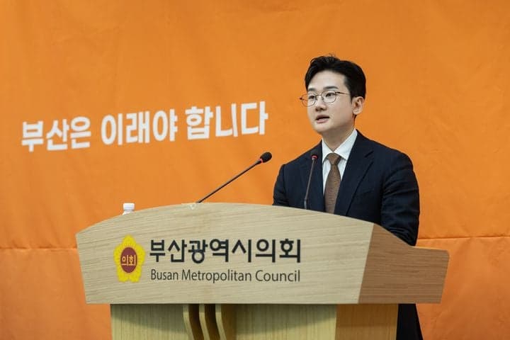 정이한 개혁신당 부산시장 후보, "TV 토론 배제 부당" 무기한 단식 돌입