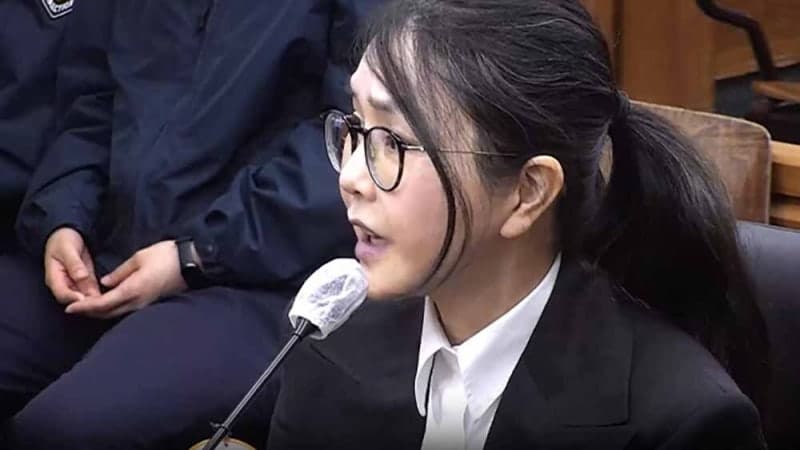 권익위 "김건희 명품백 수수 의혹 종결 처리 미흡…정승윤 전 부위원장, 尹과 심야 회동" 수사 의뢰