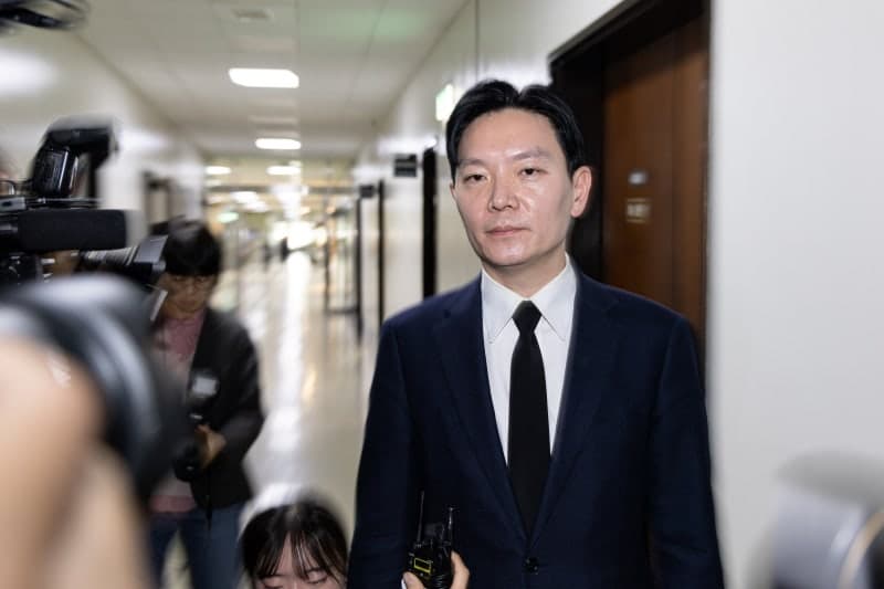 박상용 검사, '음주 추태' 의혹 손배소 일부 승소…강미정 등 배상 명령