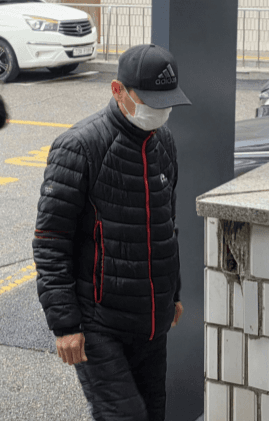 얼굴에 끓는 물 부은 남편, "아내는 날 용서했다"더니…피해자 처벌 원해 재판 재개