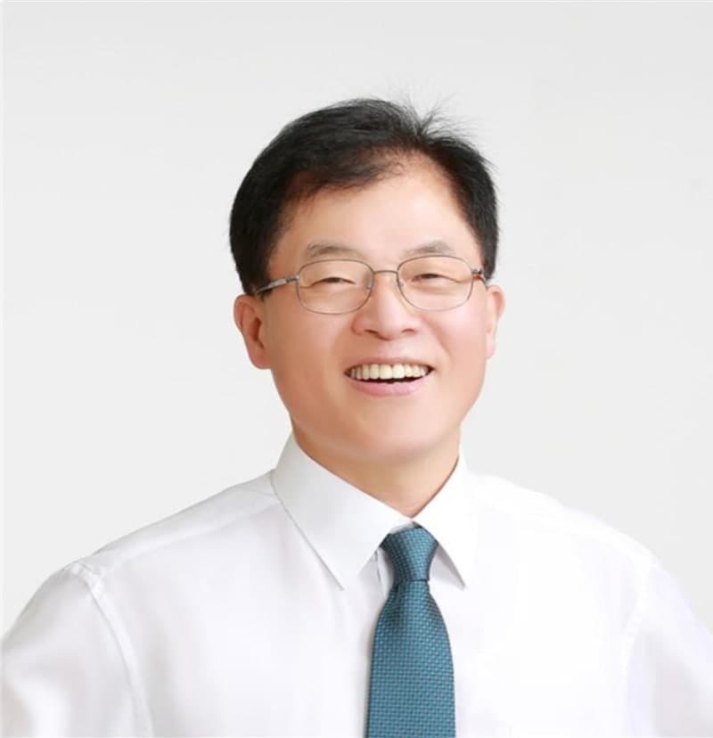 황인오 사북민주항쟁동지회장, '정선군민대상' 수상