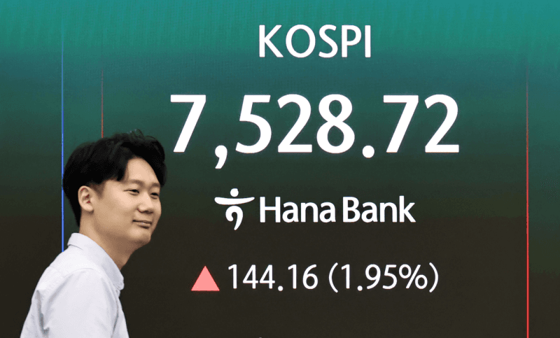 "개별 종목은 무서워"…코스피 불장에 국내 주식형ETF 순자산 첫 200조 돌파