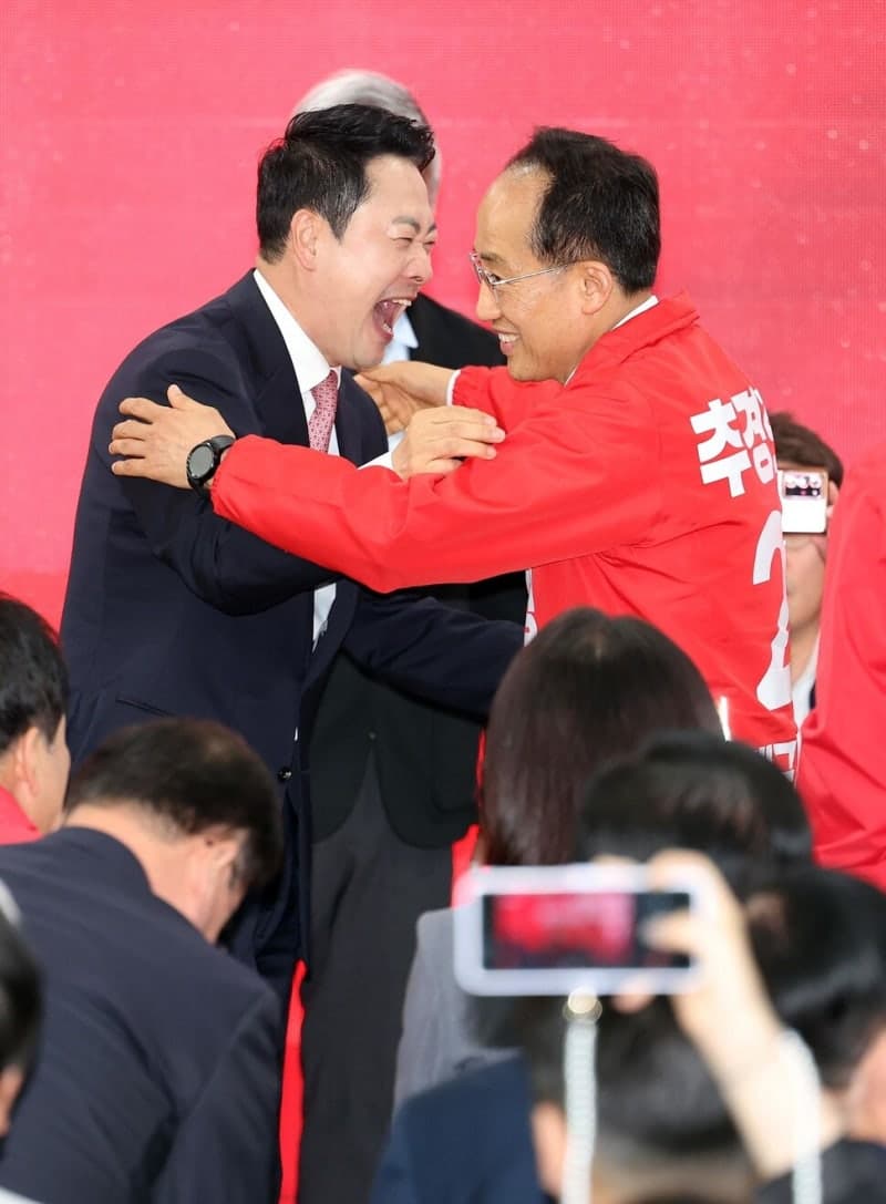 장동혁, 美매체에 "이재명 정부 친북·친중·사회주의 세력…한미관계 큰 위기"