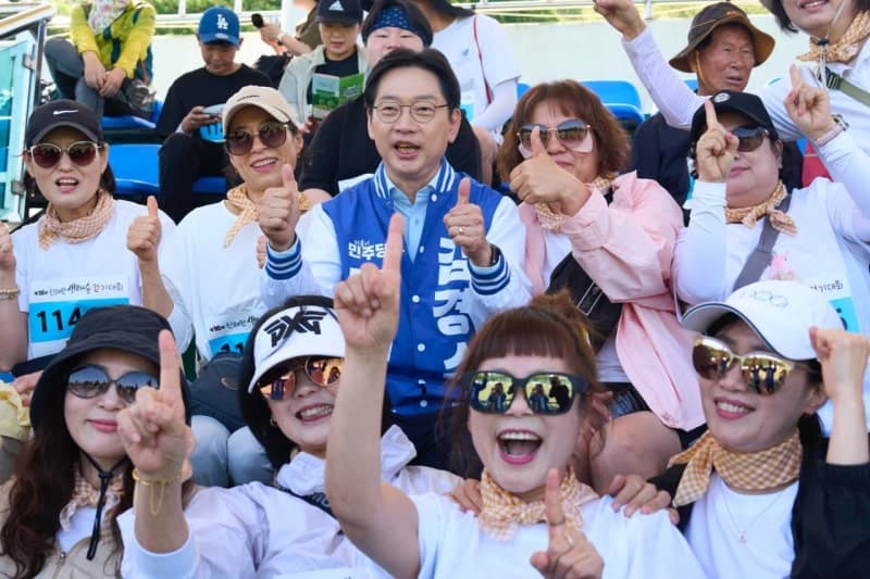 김경수, '실행형 선대위' 가동… "취임 첫날부터 성과 낼 것"