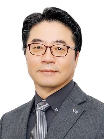 통합 강원대, 제1기 대학평의원회 출범…우흥명 교수 의장 선출