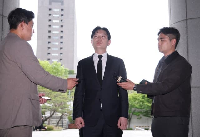 공수처·대검, 판·검사 동시 조사…사법 압박 논란 확산